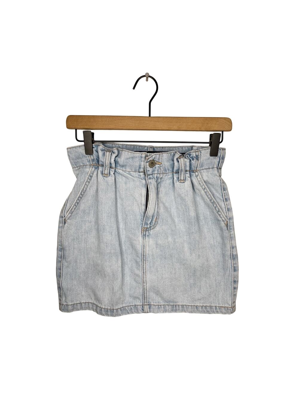HOLLISTER Light Wash Ultra High-Rise Skirt NO BELT Size 0